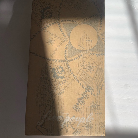 NWB! FreePeople people mystic Treasure flat - Picture 5 of 6